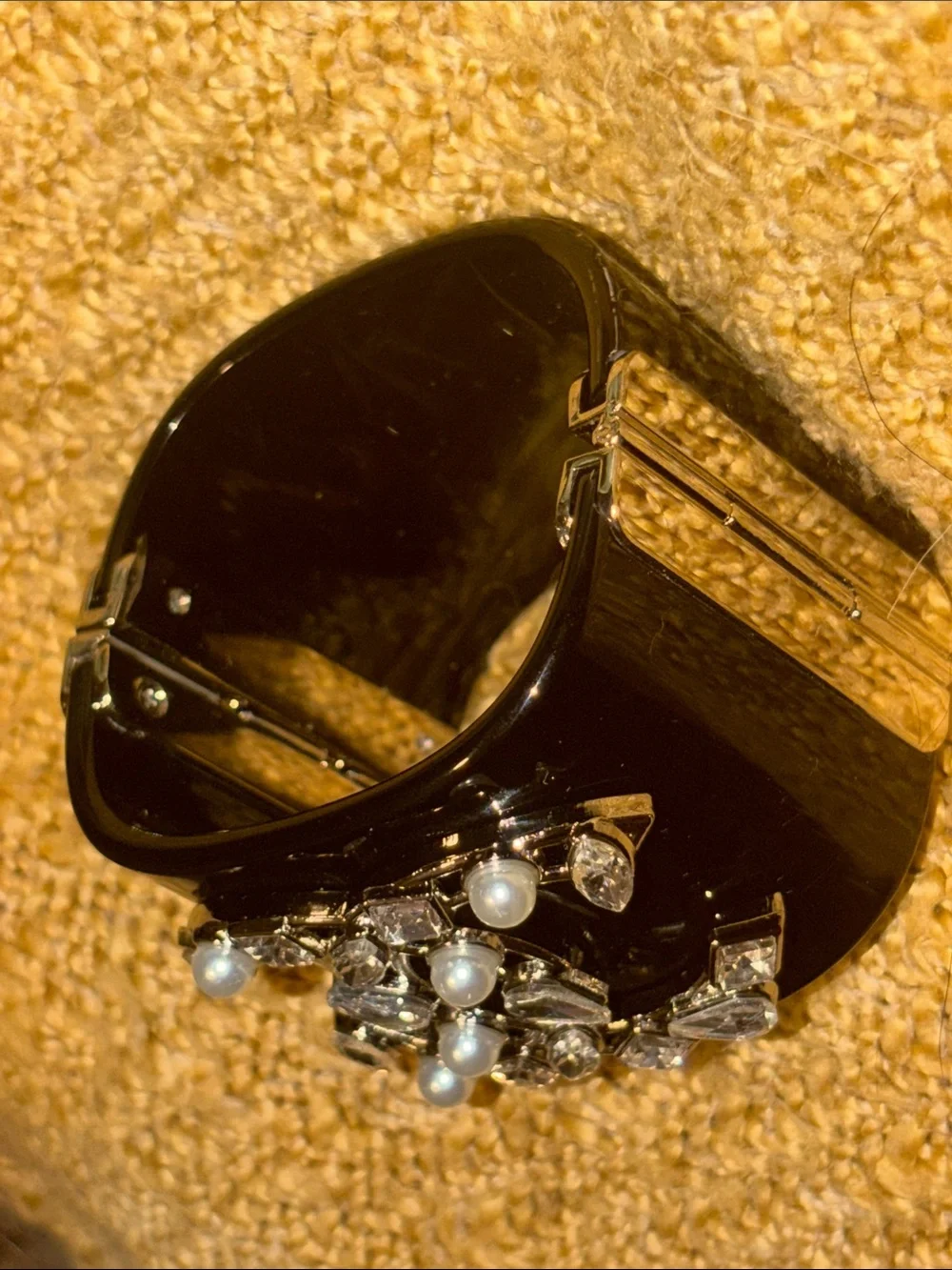 🪩🖤🔗  CC Cuff   🔗🖤🪩